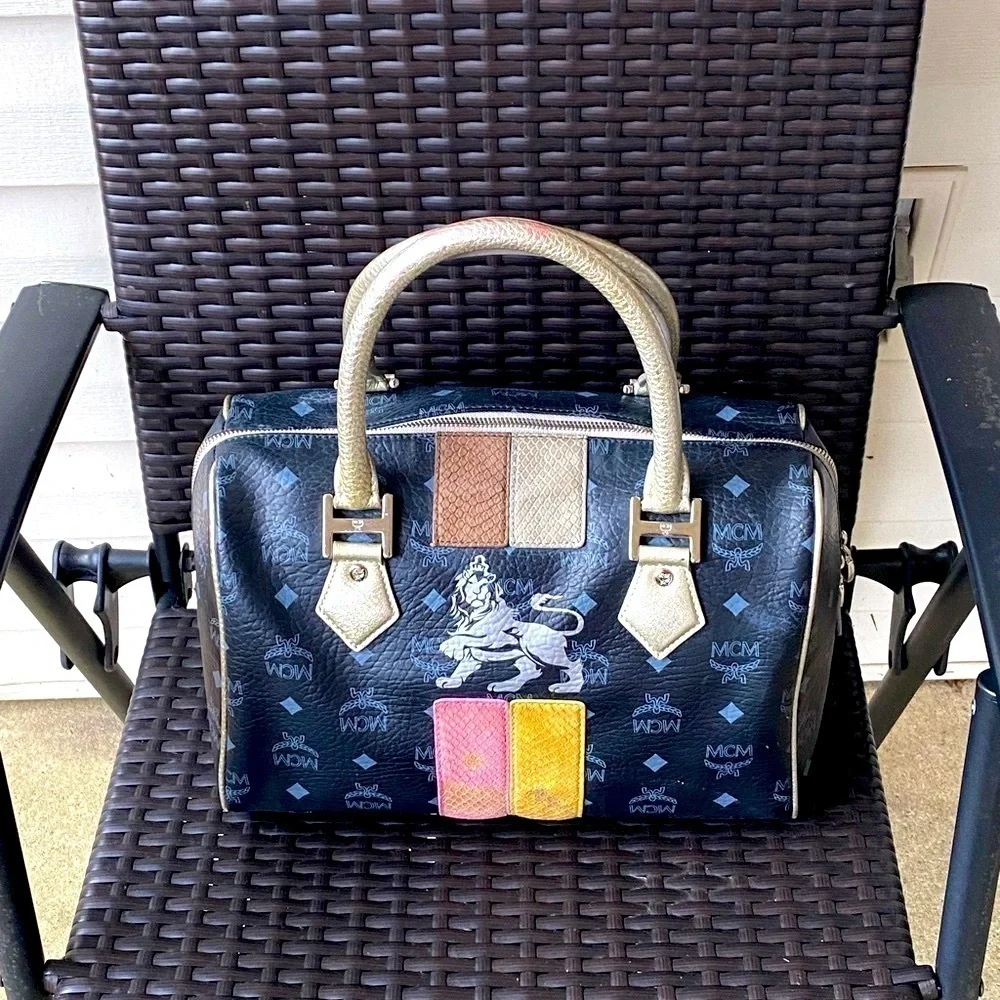 MCM Black and Multicolor Women's Bag